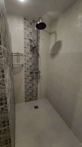 Гостиница Альбатрос Бетта Улучшенный семейный номер-4