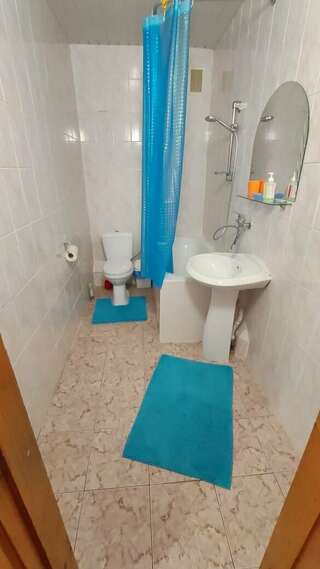 Гостиница Альбатрос Бетта Стандартный семейный номер-4