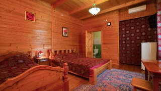 Гостиница Альбатрос Бетта Трехместный номер «Комфорт»-1